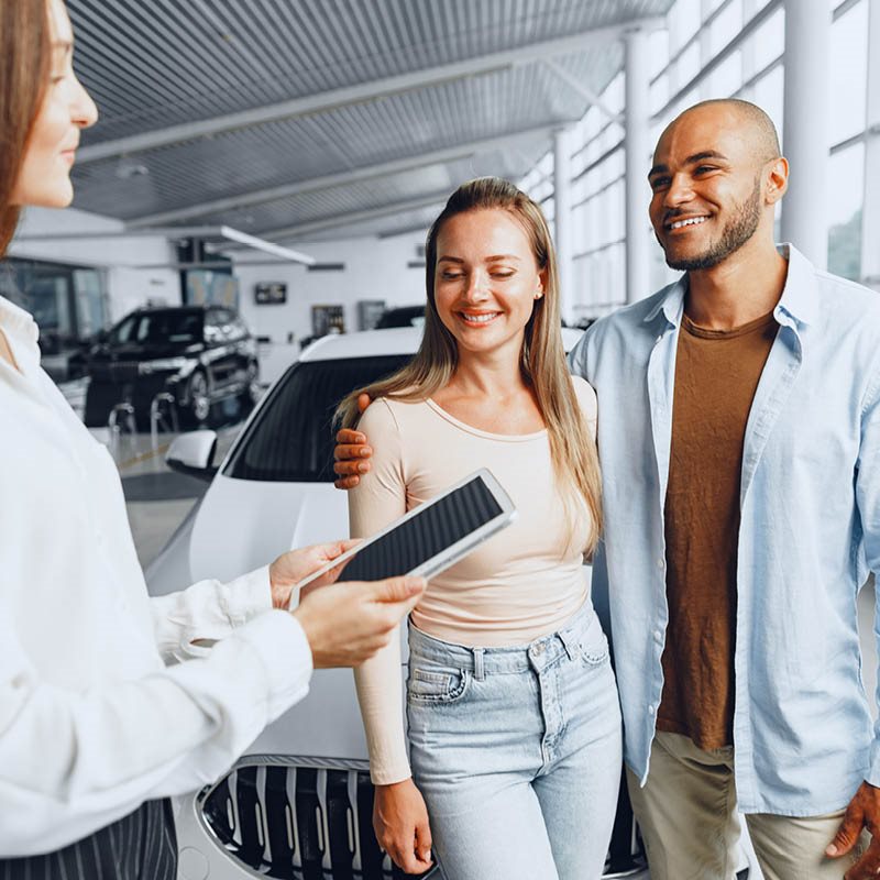 Consulenza assicurativa e su pratiche auto